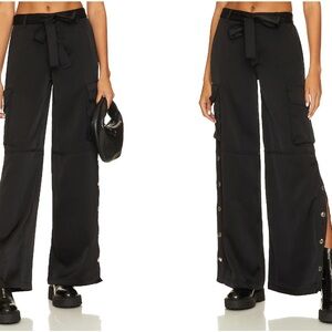 H:ours Samara Cargo Pants